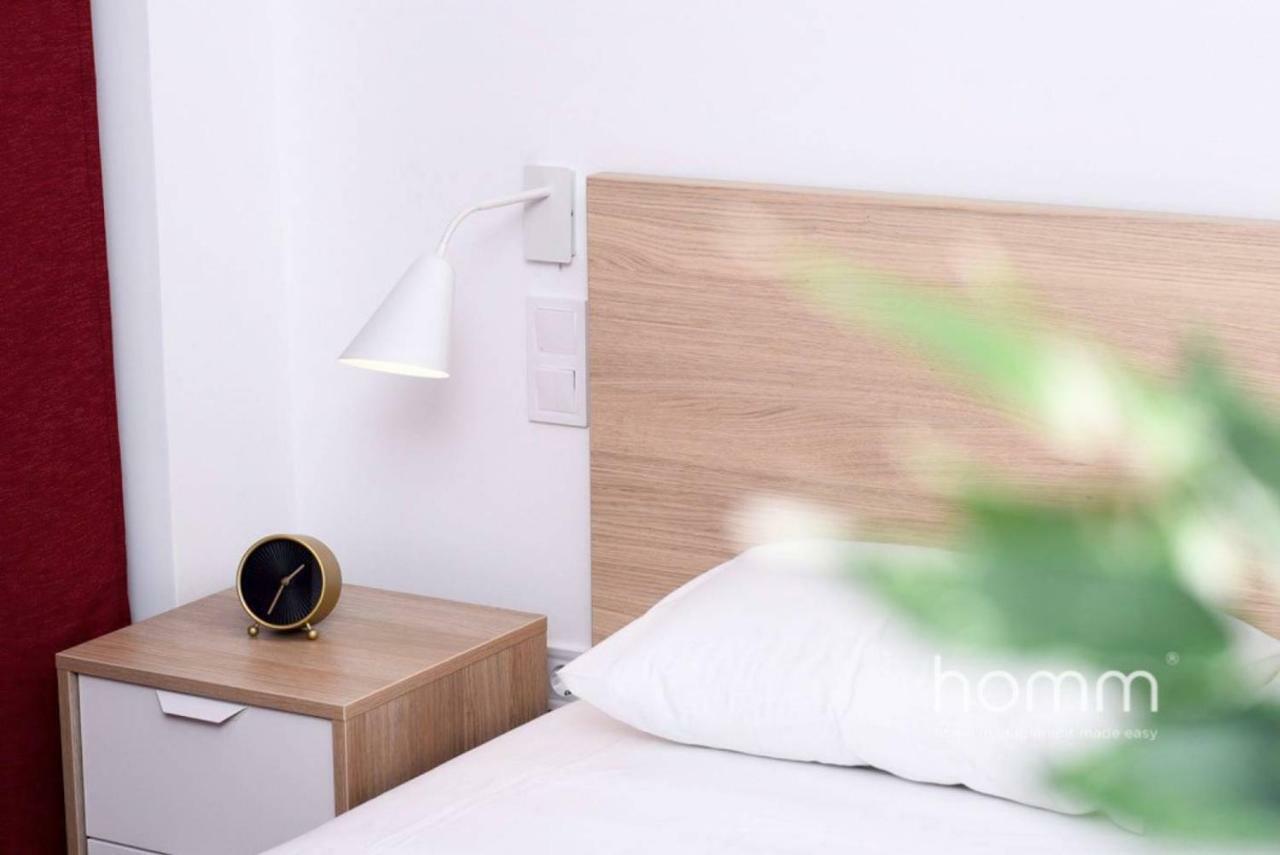 45M² Renovated Flat In Neos Kosmos Roumpesi Str Apartment Athena Bagian luar foto
